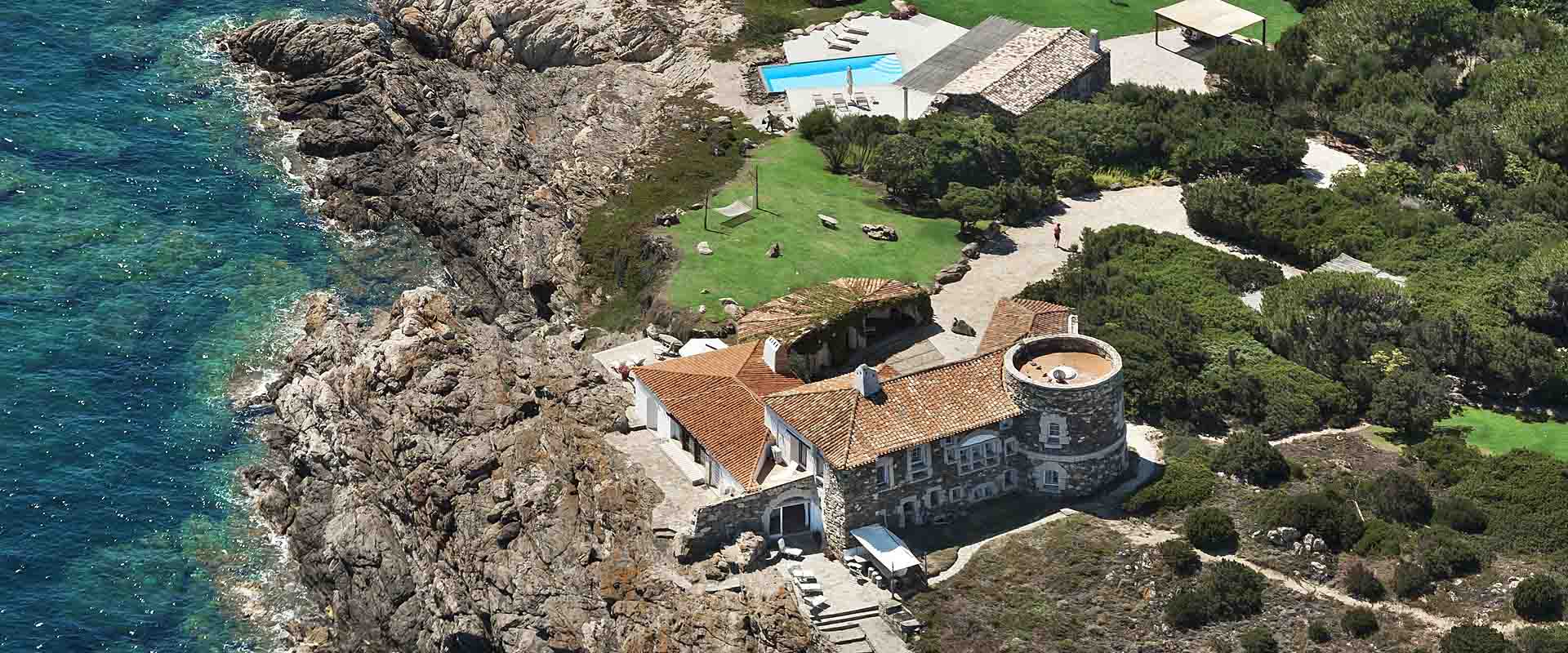 Villa Volpe overview from helicopter